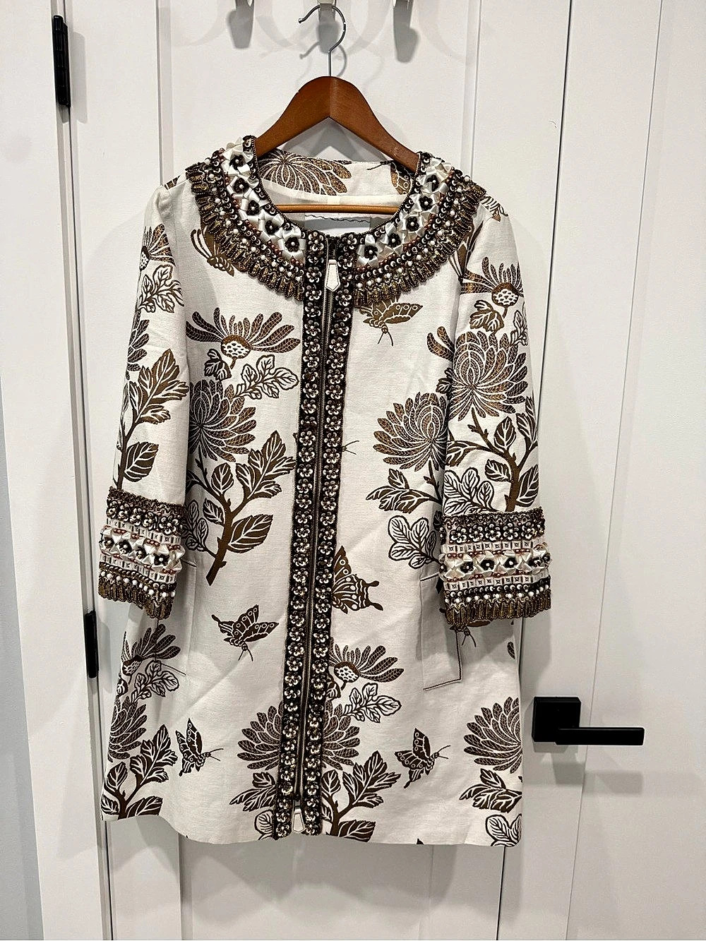 Andrew Gn Floral Embellished Jacket in Cream & Brown Size 42 Like New
